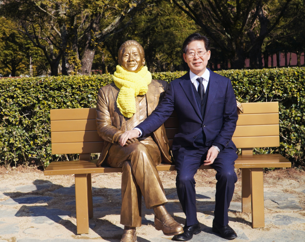 봉하 노무현 대통령 묘역 참배, 양승조(전) 충남지사