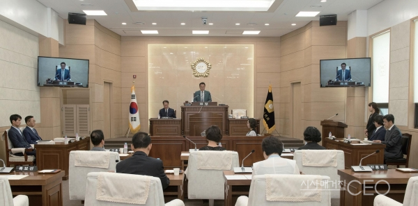 “주민의 편의와 시의 발전을 위해 정진해온 지난 4년을 마무리합니다”