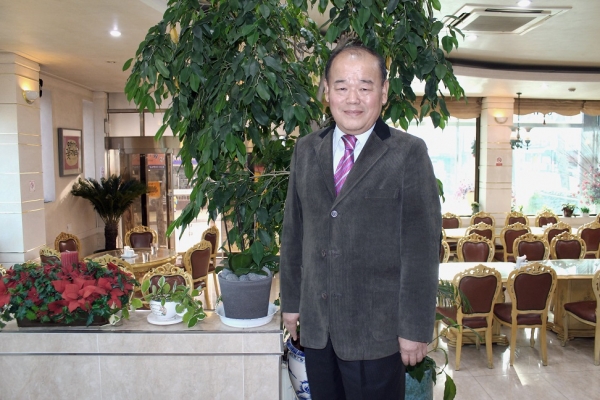 “칭찬은 귀로 먹는 보약”, 칭찬 통해 한국 정신문화 이끄는 칭찬클럽 메아리회 오봉수 총재