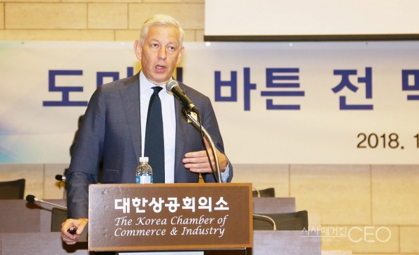 도미닉 바튼 전 맥킨지 회장 “인재 없인 승리 없다”… “2% 핵심직원 찾아야”