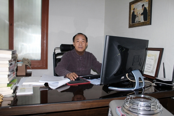 ‘수맥과 풍수는 어려운 사람들을 돕는 일’  사주와 명리를 초월한 生氣로 운명을 바꾼다 인성원 김만영 원장
