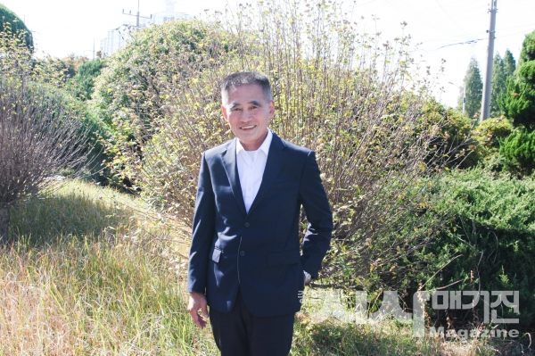 “25년 무사고 수송, 정직과 인간존중의 정신으로 경남 관광업의 활성화에 기여하고자 합니다”