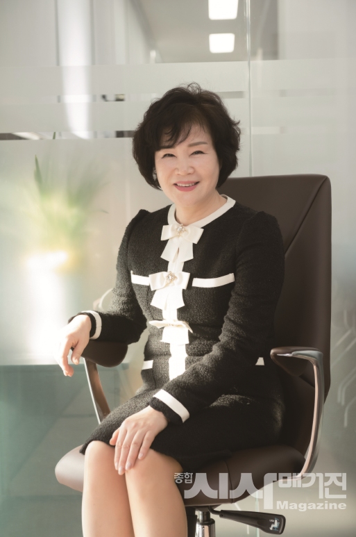 “경영자들이 자신감을 잃지 않고 목표를 조금만 줄이면 지금의 위기도 충분히 이길 수 있을 것입니다”
