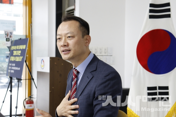 “40대의 준비된 경제 대통령, 준비된 통일 대통령이 대한민국을 바닥부터 바꿔나가겠습니다”