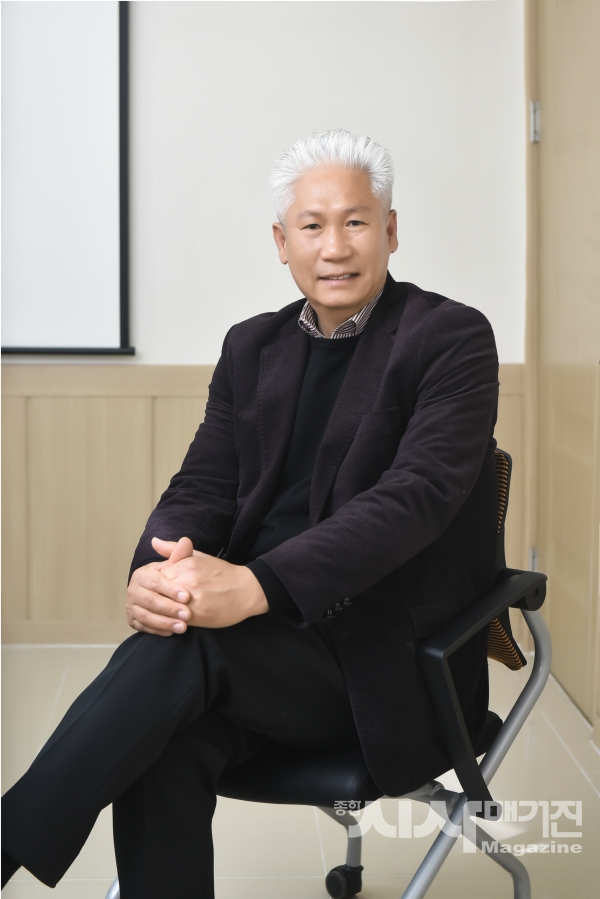유성산업 & ㈜유성이노텍 유승열 대표 “삼성과 LG의 1차 벤더 달성 … 최선을 다한 결과, 최고의 기술력을 갖추게 됐습니다”