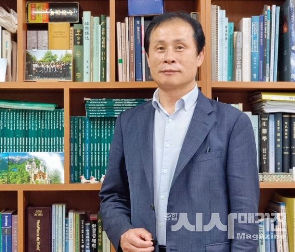[Power Interview] 제주대학 교수회장·대학평의회 의장·제주탄소중립실천연합 오홍식 이사장