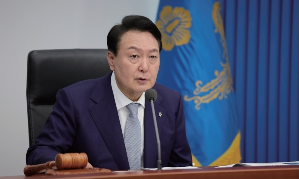 폭락하는 지지율, 윤석열 정부의 근본적인 문제점은 무엇일까