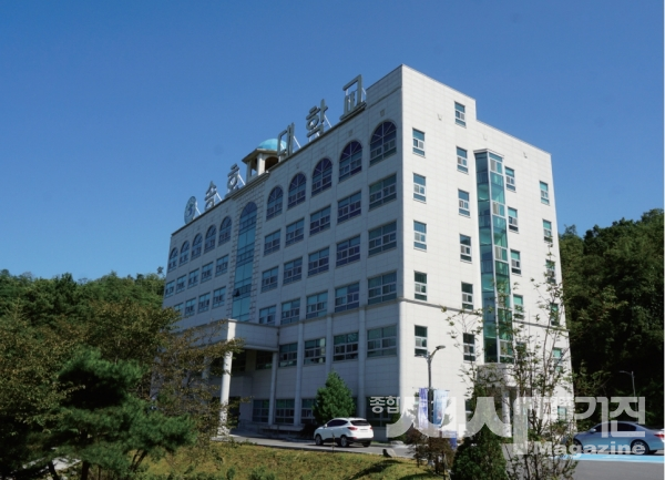 글로벌대학 추진, 지역과 밀착하는 강원 송호대학교 정창덕 총장