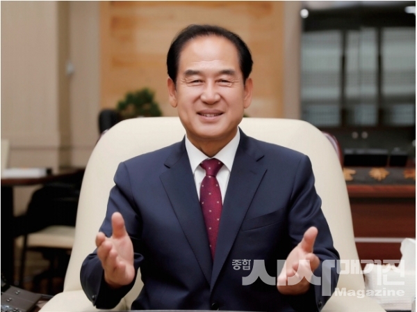 “생활밀착형 정책의 과감한 추진, 살기 좋은 진도를 만들겠습니다”