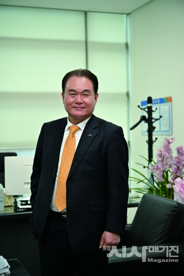 “관문체육공원을 지하화해서  풍요로운 삶의 라이프 스타일을 제공하는 체육회가 되겠습니다”