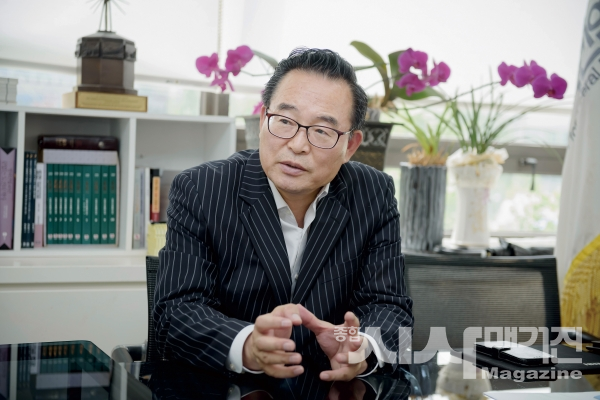“ 대한민국 국민이 노조원이 되어  ‘자유시장 경제체제’를 지켜야 합니다.”