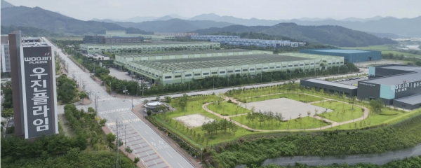 시장 점유율 1위,  대한민국 최첨단 플라스틱 사출 성형 기술이 전 세계로 뻗어나가다