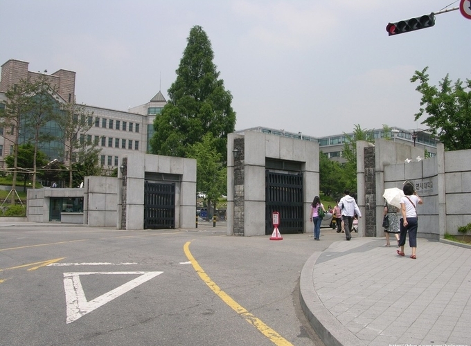 미래 100년을 준비하는 진리와 자유의 터전 연세대학교